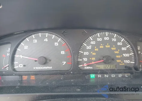 2002 Toyota 4Runner Sr5 V6 z USA, uszkodzony, nr VIN JT3GN86R420221693